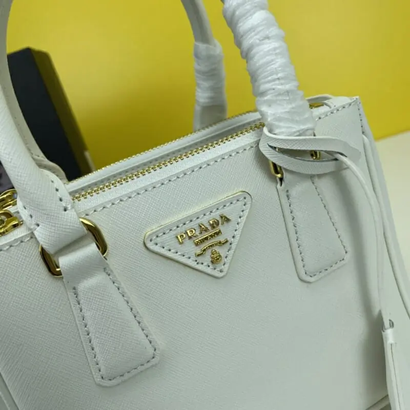 prada aaa qualite sac a main  pour femme s_126b4a13